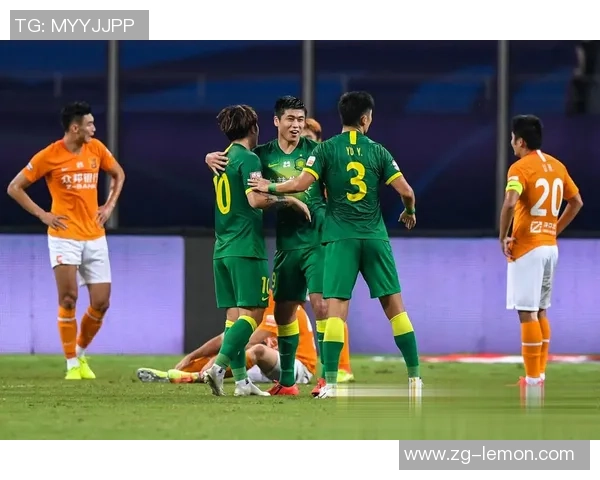 中超激战石家庄迎战重庆球队争夺关键积分展现精彩对决 中超激战石家庄迎战重庆球队争夺关键积分展现精彩对决